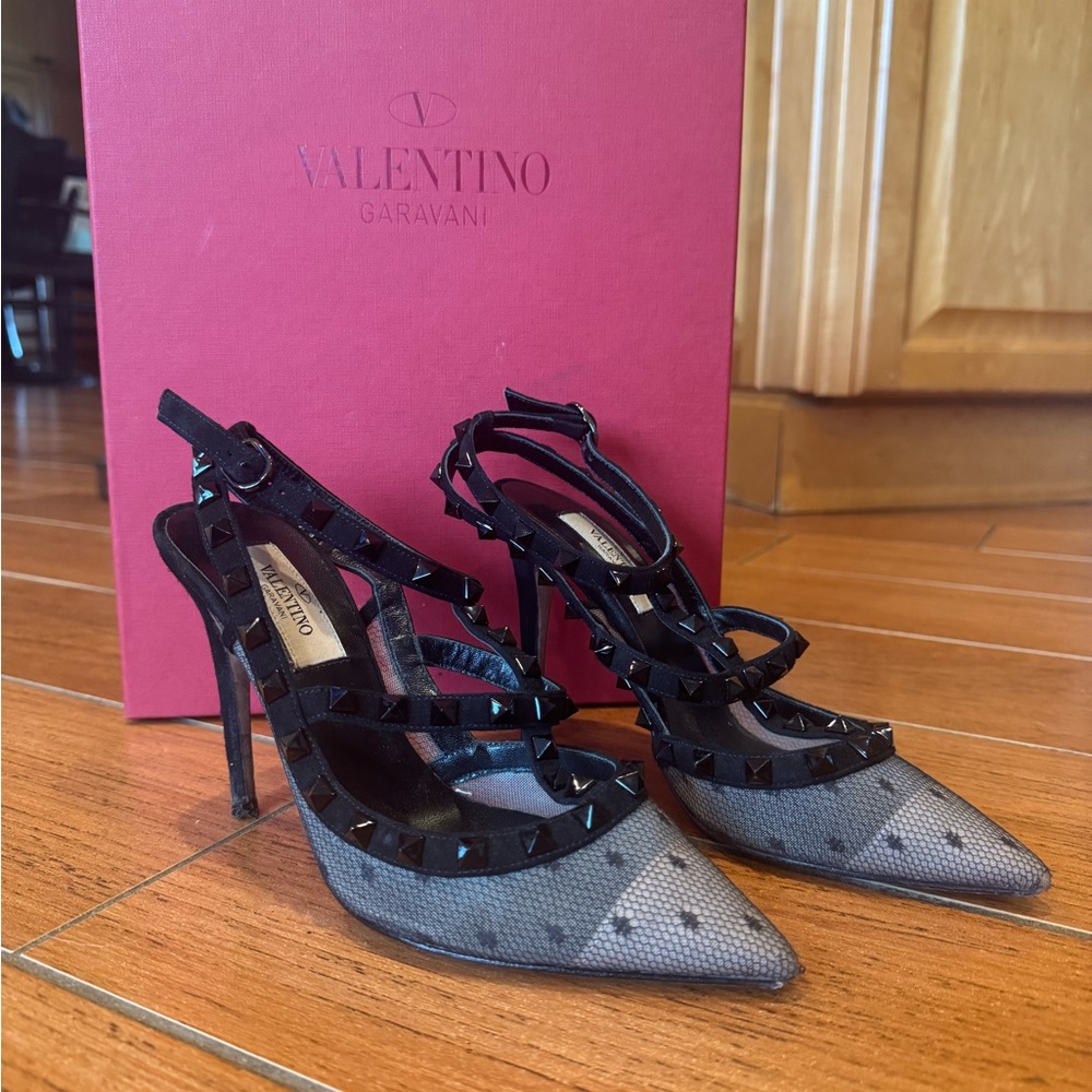 Valentino Garavani Black Patent Leather Heels